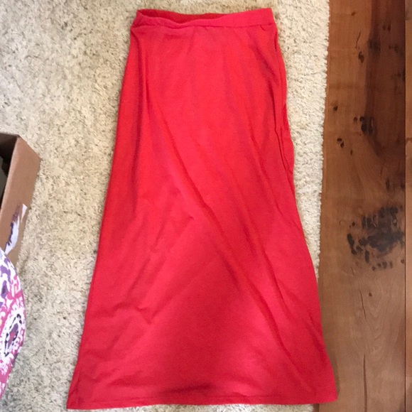 Forever 21 Dresses & Skirts - Coral Maxi Skirt